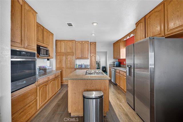 5157 Arlington Avenue, Los Angeles, CA 90043