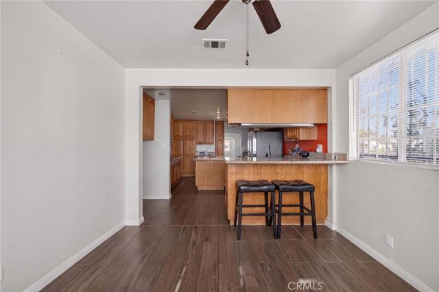 5157 Arlington Avenue, Los Angeles, CA 90043