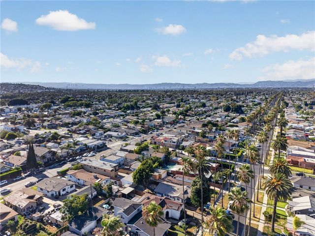5157 Arlington Avenue, Los Angeles, CA 90043