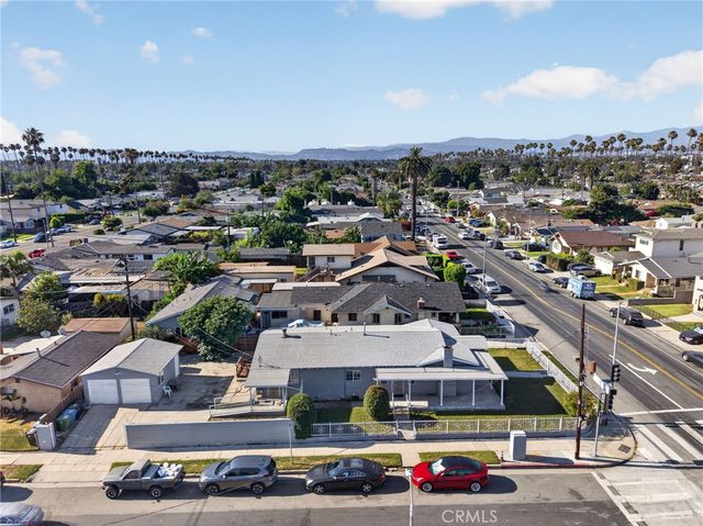 5157 Arlington Avenue, Los Angeles, CA 90043