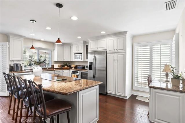 4244 Elder Ave, Seal Beach, CA 90740