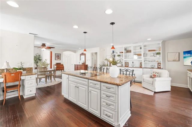 4244 Elder Ave, Seal Beach, CA 90740
