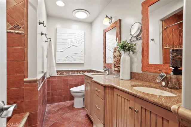 4244 Elder Ave, Seal Beach, CA 90740