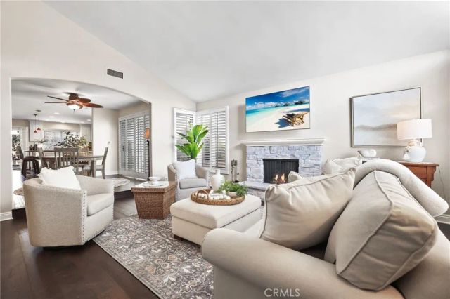 4244 Elder Ave, Seal Beach, CA 90740