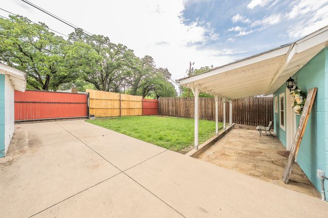14064 Rucker Street, Azle, TX 76020