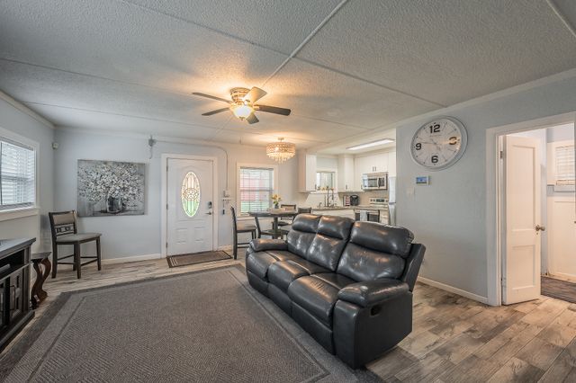 14064 Rucker Street, Azle, TX 76020