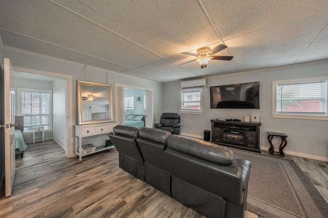 14064 Rucker Street, Azle, TX 76020