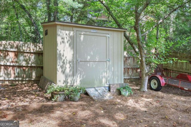 1030 Knoll Terrace, Roswell, GA 30075