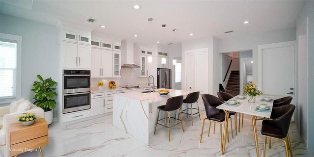 4018 W ARCH STREET, Tampa, FL 33607