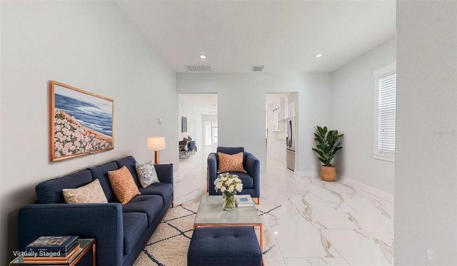 4018 W ARCH STREET, Tampa, FL 33607