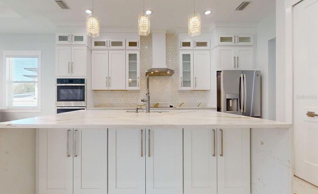 4018 W ARCH STREET, Tampa, FL 33607