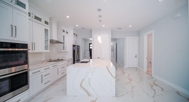 4018 W ARCH STREET, Tampa, FL 33607