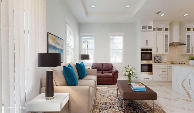 4018 W ARCH STREET, Tampa, FL 33607