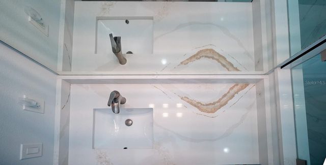 4018 W ARCH STREET, Tampa, FL 33607