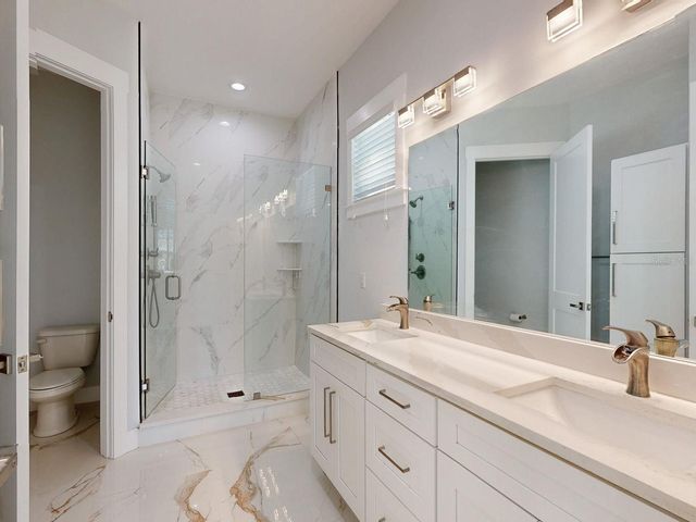 4018 W ARCH STREET, Tampa, FL 33607