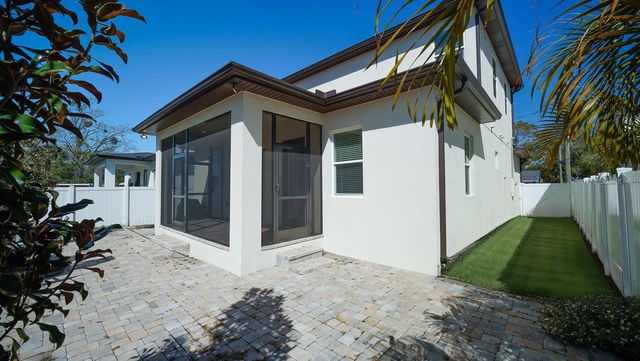 4018 W ARCH STREET, Tampa, FL 33607