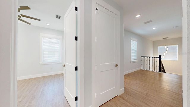 4018 W ARCH STREET, Tampa, FL 33607