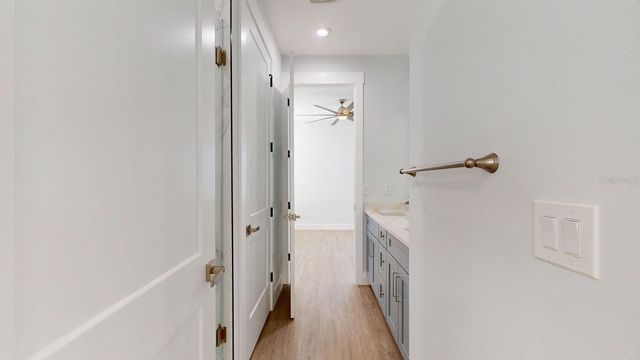 4018 W ARCH STREET, Tampa, FL 33607