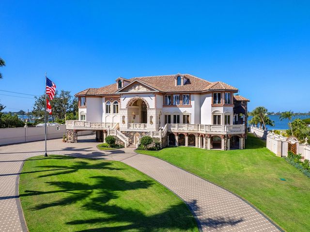 1310 S LAKE SHORE DRIVE, Sarasota, FL 34231