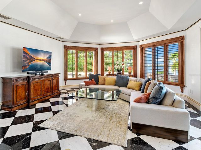 1310 S LAKE SHORE DRIVE, Sarasota, FL 34231