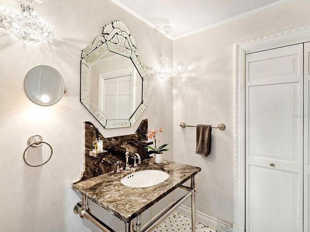 1310 S LAKE SHORE DRIVE, Sarasota, FL 34231