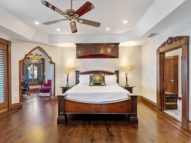 1310 S LAKE SHORE DRIVE, Sarasota, FL 34231