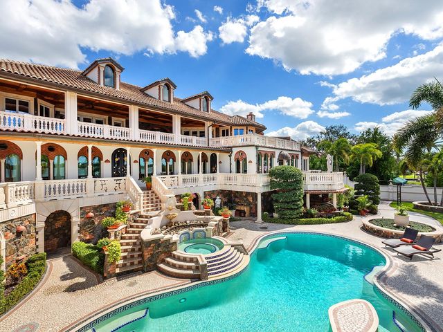 1310 S LAKE SHORE DRIVE, Sarasota, FL 34231