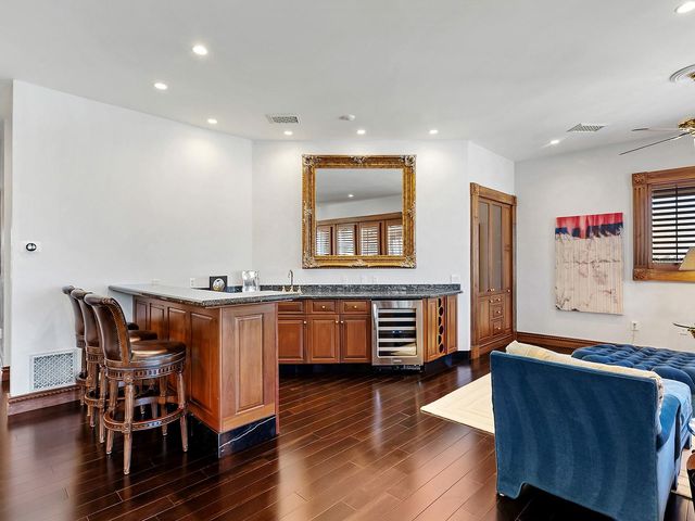 1310 S LAKE SHORE DRIVE, Sarasota, FL 34231