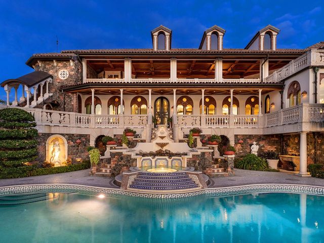 1310 S LAKE SHORE DRIVE, Sarasota, FL 34231