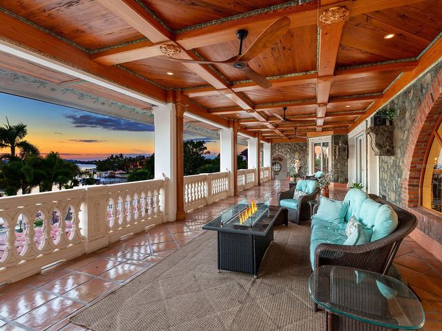 1310 S LAKE SHORE DRIVE, Sarasota, FL 34231