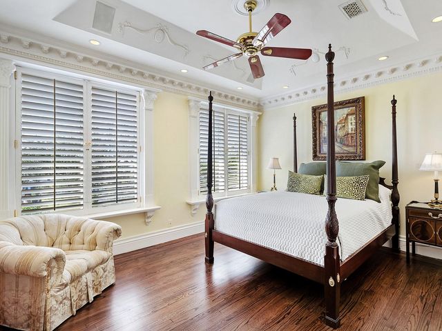 1310 S LAKE SHORE DRIVE, Sarasota, FL 34231