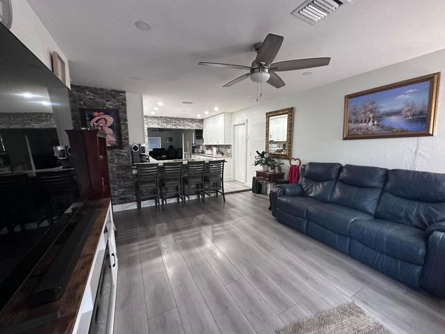 1013 N C Street, Lake Worth Beach, FL 33460