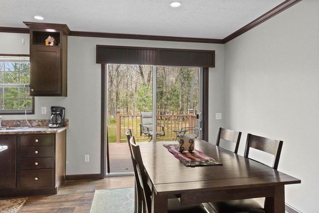 1382 S Cypress Lane, Friendship, WI 53934