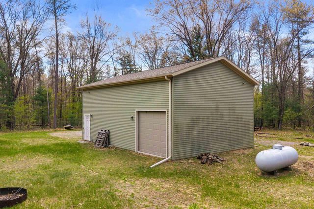 1382 S Cypress Lane, Friendship, WI 53934