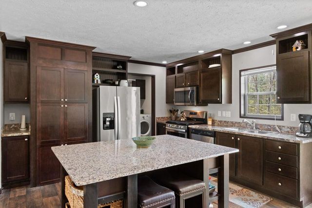 1382 S Cypress Lane, Friendship, WI 53934