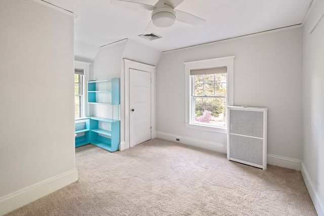 105 Grant Ave, Newton, MA 02459