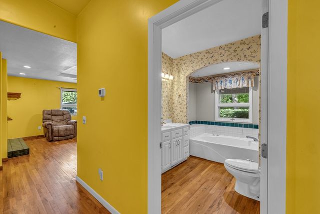 805 Quail Cove Circle, Warne, NC 28909