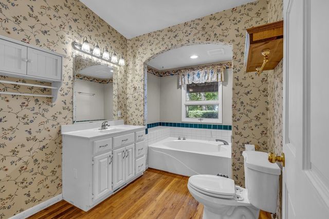 805 Quail Cove Circle, Warne, NC 28909