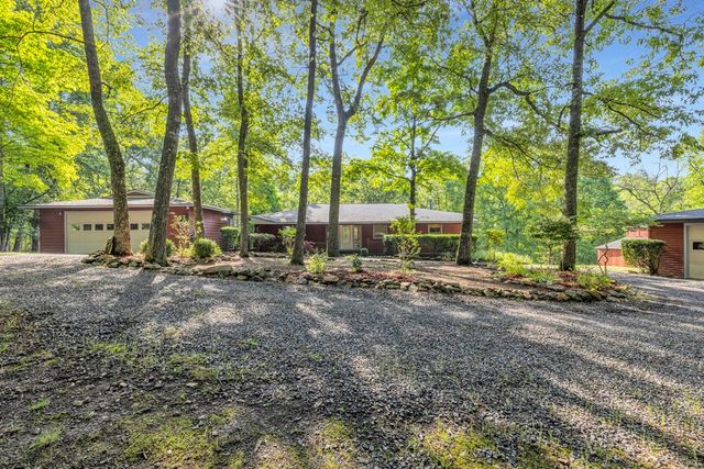 805 Quail Cove Circle, Warne, NC 28909