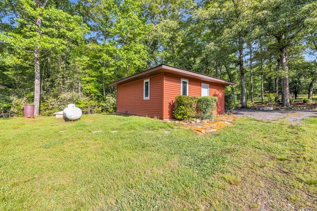 805 Quail Cove Circle, Warne, NC 28909