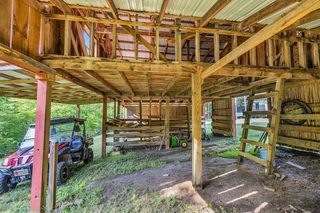 805 Quail Cove Circle, Warne, NC 28909