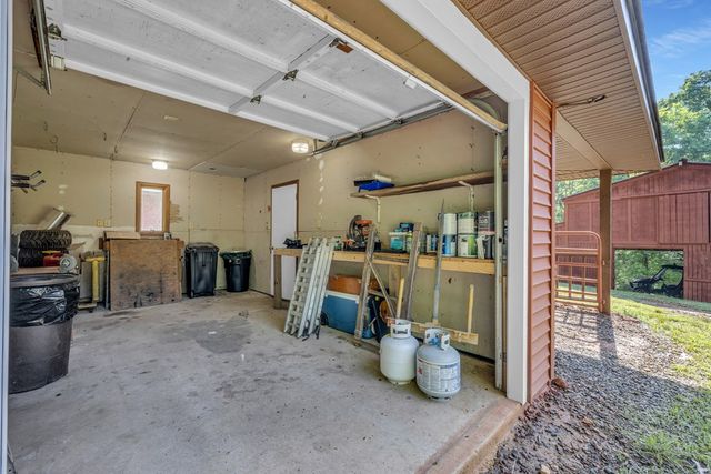 805 Quail Cove Circle, Warne, NC 28909