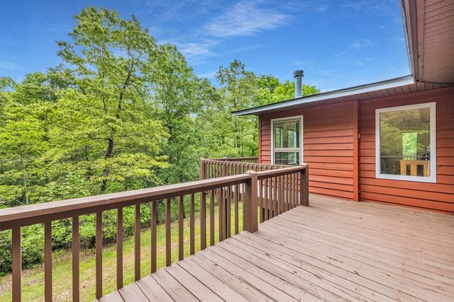 805 Quail Cove Circle, Warne, NC 28909