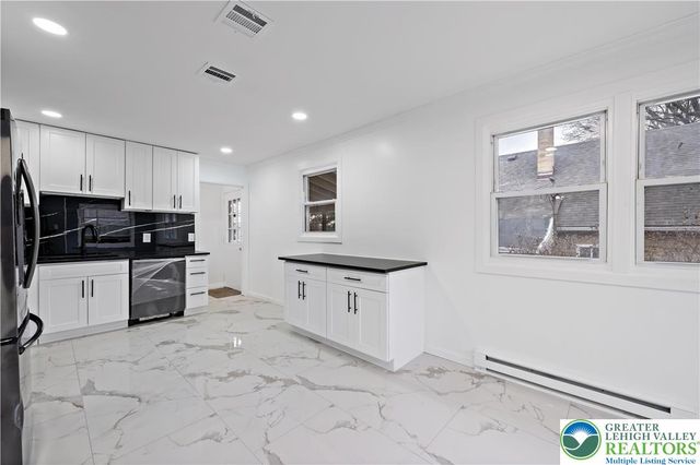 1043 Erie Street, Allentown City, PA 18103