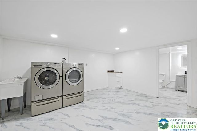 1043 Erie Street, Allentown City, PA 18103