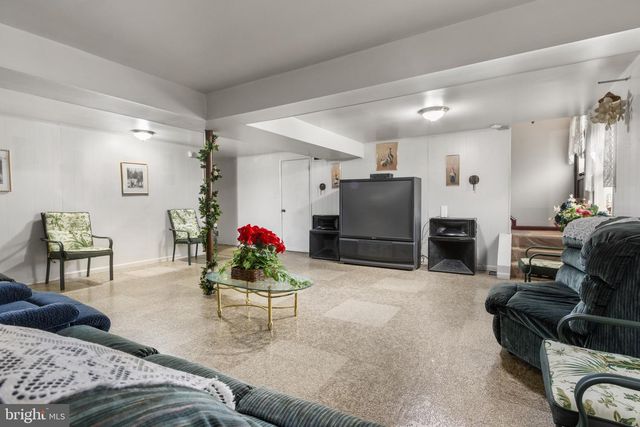 419 HAYWORTH PL, Oxon Hill, MD 20745