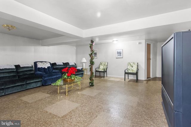 419 HAYWORTH PL, Oxon Hill, MD 20745