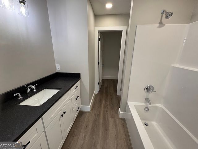 76 Gin Avenue, Bowersville, GA 30516