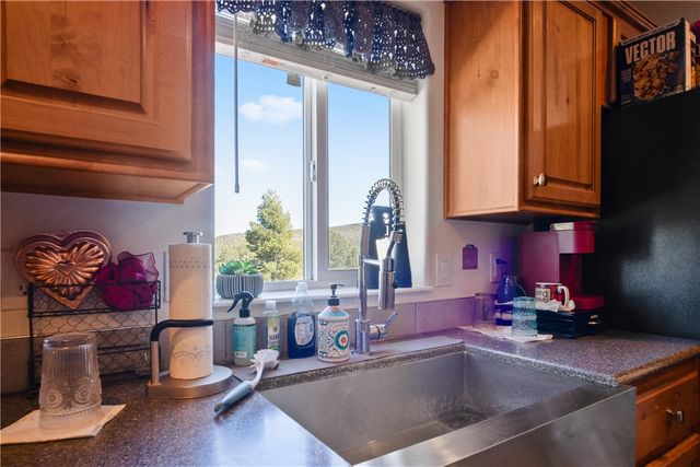 2404 S Knight Creek Road, Kingman, AZ 86401