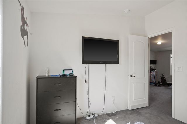 2404 S Knight Creek Road, Kingman, AZ 86401